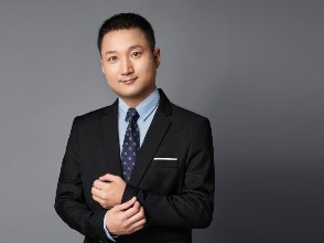 佳贝艾特何鹏飞：没有完不成的目标，只有不主动想办法的人|尊龙凯时人生就是博·(中国)网站-AG集团官方人物志·百日大会战特辑②