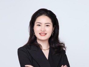 佳贝艾特黄丹：计算机专业转行做销售，如今她带领团队“战果累累”